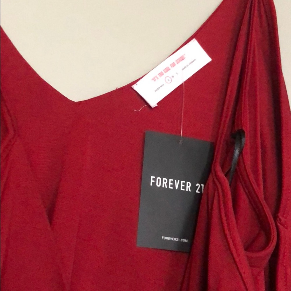 Red Dress - Picture 3 of 3